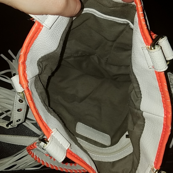 Steve Madden fringe purse🧡 - Picture 3 of 3